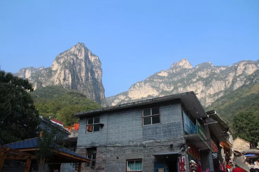 �f(w��n)��ɽ·���������w����(m��ng)־���(ji��n)